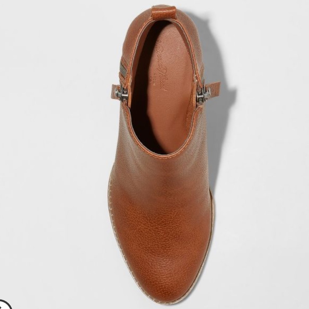 UNIVERSAL THREAD JAMESON FAUX LEATHER BOOTIE - Picture 10 of 10